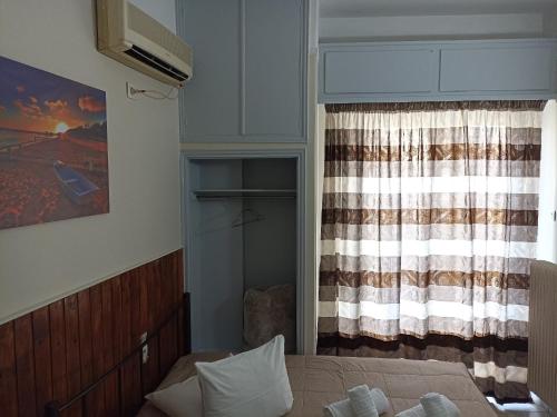 Quadruple Room with Bathroom image 4