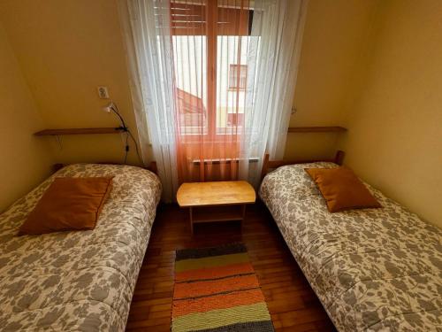 Rooms Apartma Cerknica