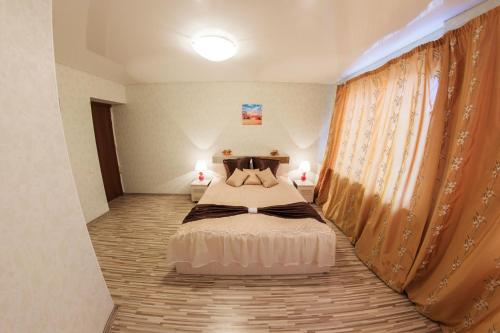 Home Hotel On Lenina 162
