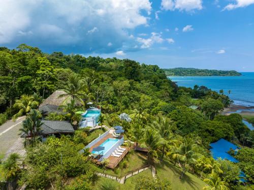 . The Tranquilo Lodge, Adult Only, All meals included