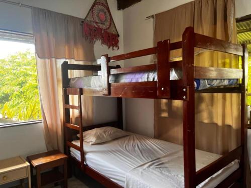 1 twin bed