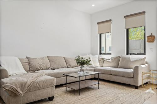 Scandinavian 2BR, 2Bath Townhome, Pet & Kid Friendly, Free Parking, 10min to Venice Beach!, Los Angeles (fotografie 6)