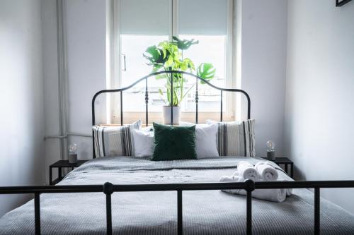 oompH Warsaw Central Elegant Apartment, Warsaw (photo 9)