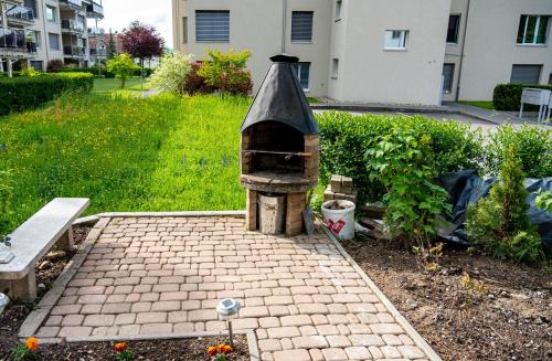 Létesítmények, Gemütliche Wohnung mit Terasse und Feuerstelle (Gemutliche Wohnung mit Terasse und Feuerstelle) in Grenchen