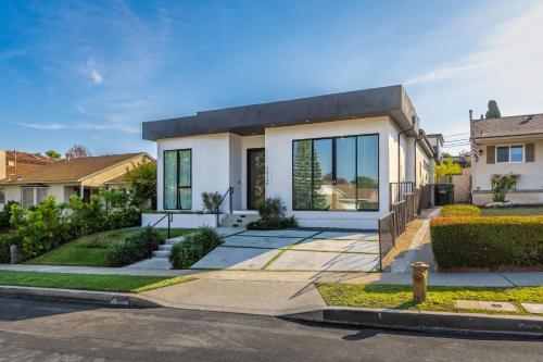 New Lavish Elegant 3BR Home in Mar Vista, Pet Friendly! 10min to Venice Beach!, Los Angeles (fotografie 2)