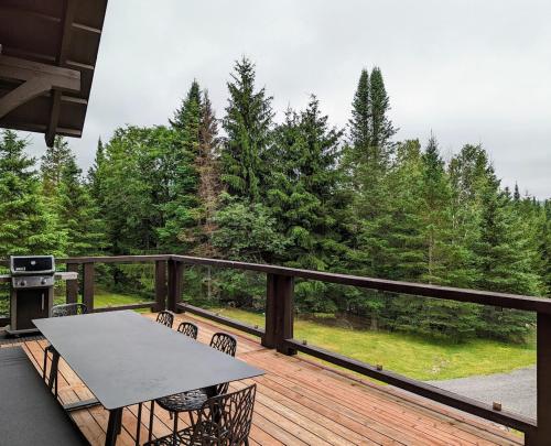 Cote Nord Tremblant Chalet Boréal