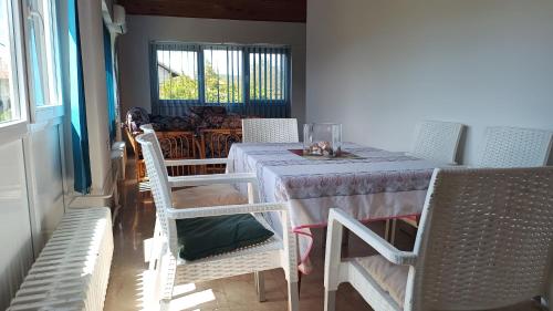 Guesthouse Trikic - image 8