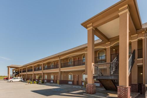 Executive Inn & Suites Cushing - 숙소 외관