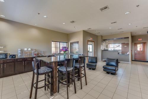 Executive Inn & Suites Cushing