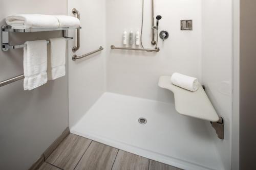 King Room - Disability Access