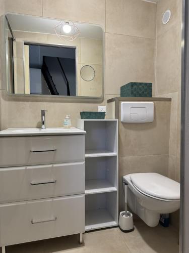Maison de 40m2,Clim, Wifi, jardin et parking, Marseille (photo 10)