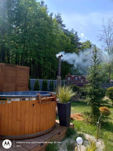 Leśny zakątek malediwy Jacuzzi free (Lesny zakatek malediwy Jacuzzi free) in Jaworzno
