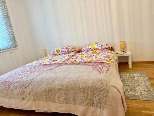 60 m2 Apartment near Airport - Free Parking