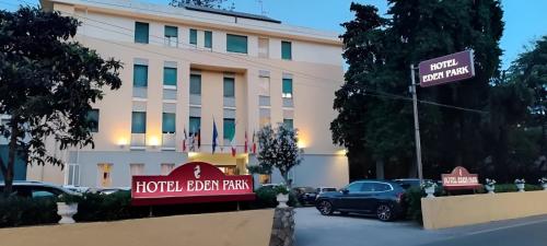 Hotel Eden Park - image 4
