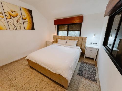Apartment in the center with two rooms in Nahariya