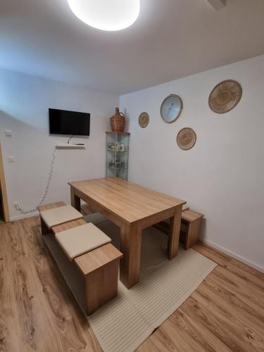 Appartment im Untergeschoss in Freilassing, Deutschland