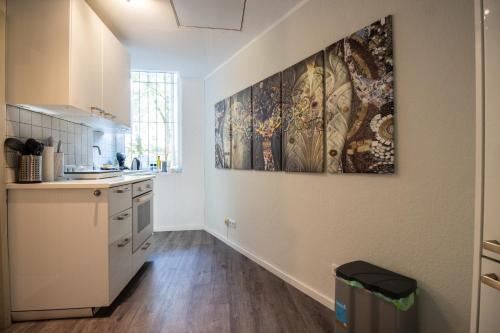 Schöne Wohnung für 4 Gäste an der Eilenriede mit kostenlosen Parkplätzen, Hanovre (photo 11)