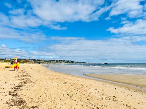 Long Island Beach House gateway to Mornington Peninsula #free parking