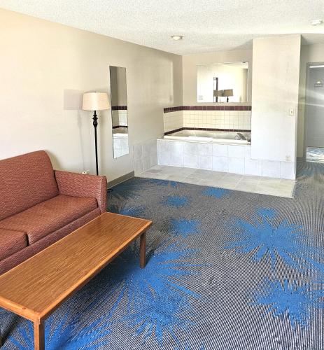 Days Inn by Wyndham North Sioux City