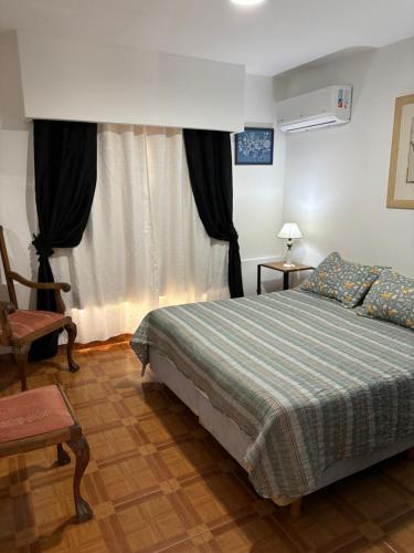 Two-Bedroom House image 3