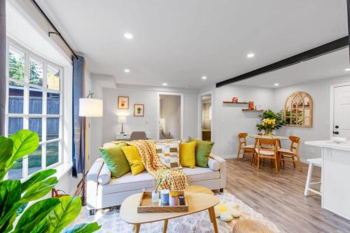 Secret & Cozy Renovated Cottage Near Costco I99, Shoreline (foto 6)