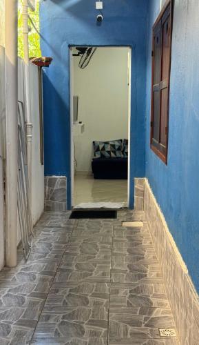 ทางเข้า, hospedagemsaopedro apartamento com garagem a 13 km de Cabo frio 22 km de arraial do cabo in เอสตาเซา