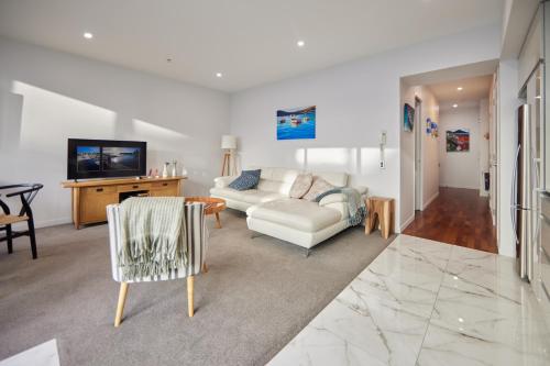 Pavilions Marina Apartment 102 - Wynyard Quarter Viaduct Harbour, Auckland (photo 6)