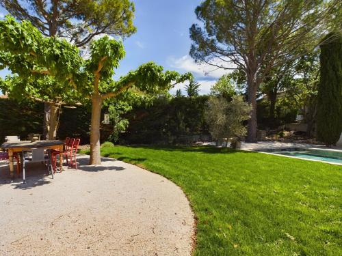 Maison Maussane-les-Alpilles, 6 pièces, 8 personnes - FR-1-599-105