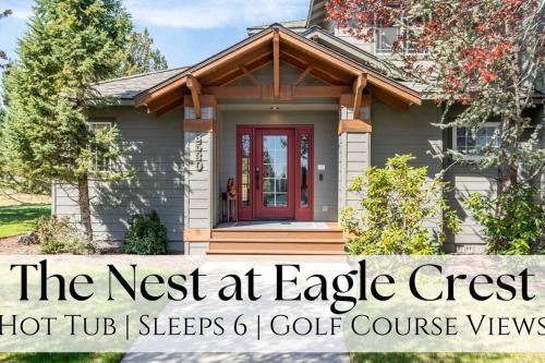 Nest at Eagle Crest Resort Hot Tub Golf view