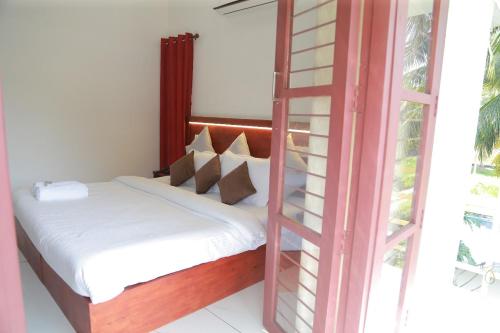 raison d'être - The Residential Library raison d'être - The Residential Library