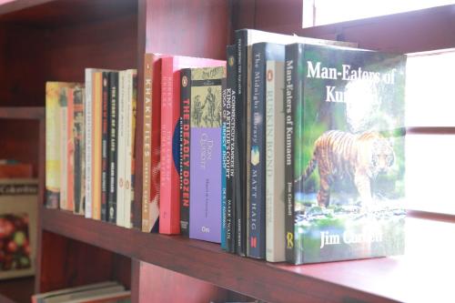 raison d'être - The Residential Library raison d'être - The Residential Library