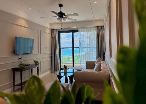Luxury Apartment Free Pool - Da Nang