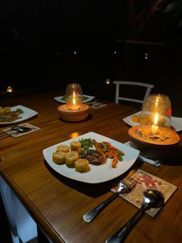 Ēdiens un dzērieni, Harmony Haven, Udawalawe, Sri Lanka in Sewanagala