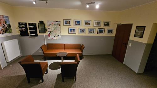 設施, 肯納特雷弗酒店 (Kenner Treff) in 科恩