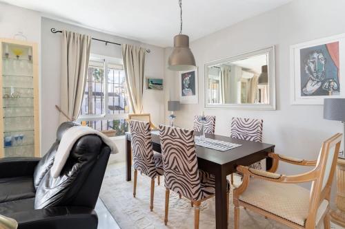1 bedroom with large roof terrace 3