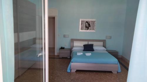 HOTEL PARADISE Room Type - Villa - Beach Front