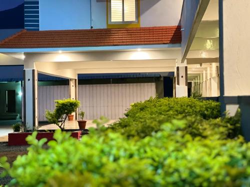 Balkons/terase, THE MOUNT VIEW CASTLE HOTELS and RESORTS in Courtallam
