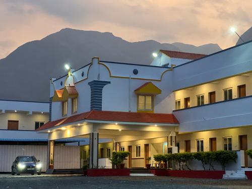 A szálláshely kívülről, THE MOUNT VIEW CASTLE HOTELS and RESORTS in Courtallam