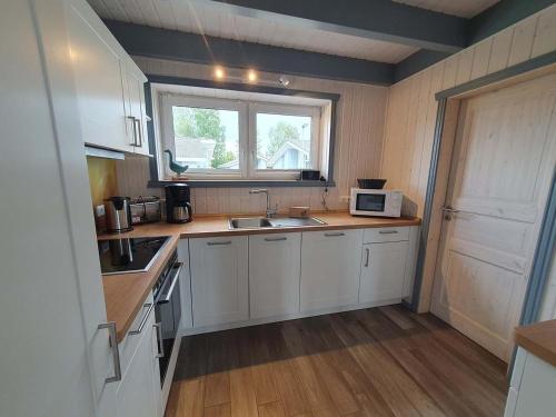 Holiday Home image 10