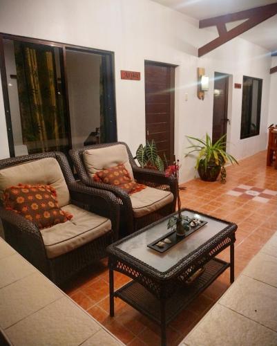 Beach House at Carolina del Mar in Samboan