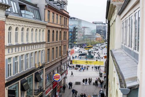 Apartment with Private Balcony in central Copenhagen City - image 4