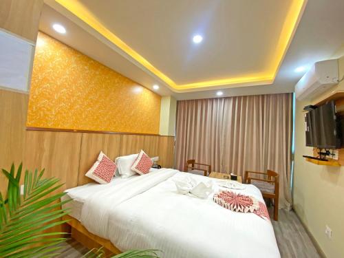 Deluxe Double Suite