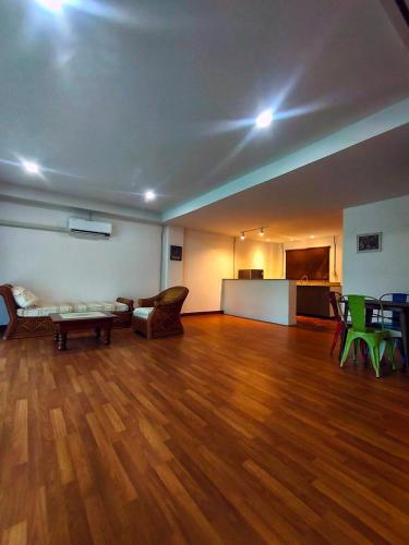 Alpine Mansion in Lamphun