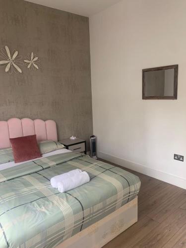 2 BR New Apartment opposite to HydePark KB70