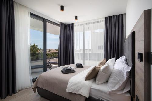 Villa Infinity Gem in เมดูลิน