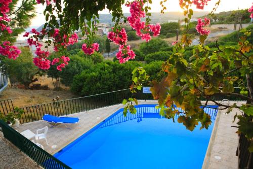 Piscina, Stroubis Studios I in Agia Ermioni