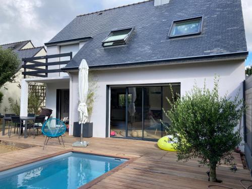 Villa Larmor-Plage 7 personnes avec piscine - Location, gîte - Larmor-Plage