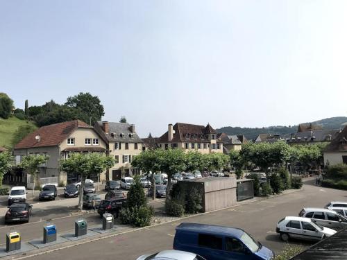 La Petite Maison à Beaulieu (La Petite Maison a Beaulieu) in 多爾多涅河畔博利厄