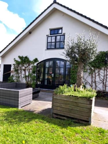 Riante Boerderij in Het Groene Hart Regio Utrecht in Ruigeweide