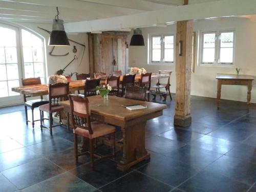 Riante Boerderij in Het Groene Hart Regio Utrecht in Ruigeweide